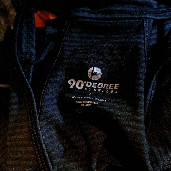 90 degree size large work out top - Picture 3 of 3